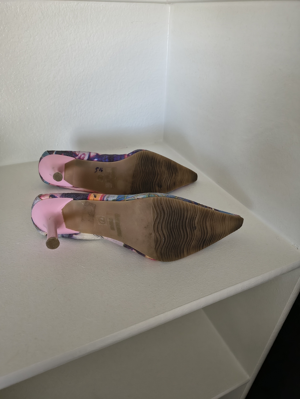 Collage Print Pumps - Picture 4 of 7